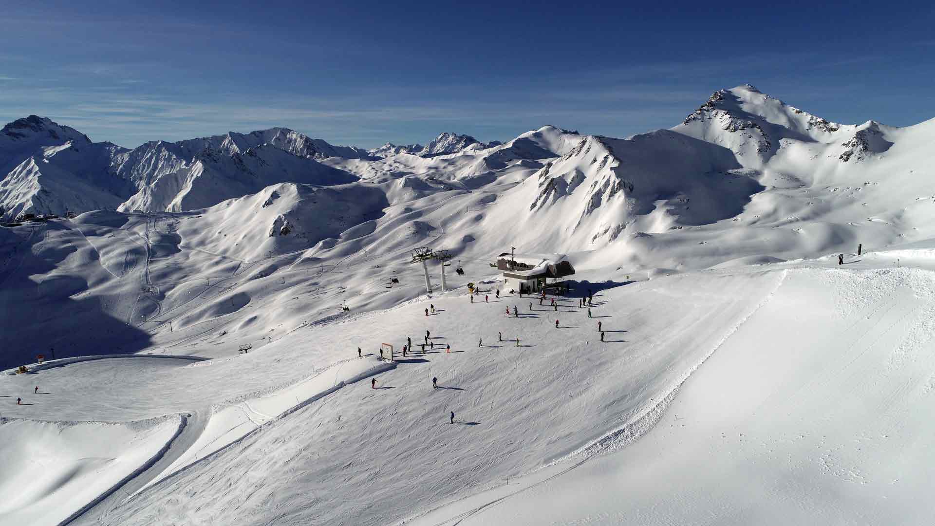 Ischgl En Samnaun Gaan De Visnitzbahn N2 Stoeltjeslift Vernieuwen