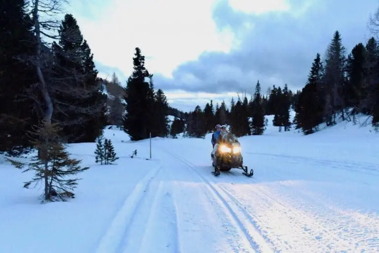 Sneeuwscooterrijden in Turracher Höhe
