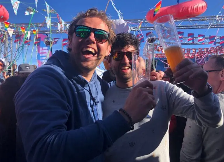 Feest tijdens Dutchweek Gerlos bij het Arena Center