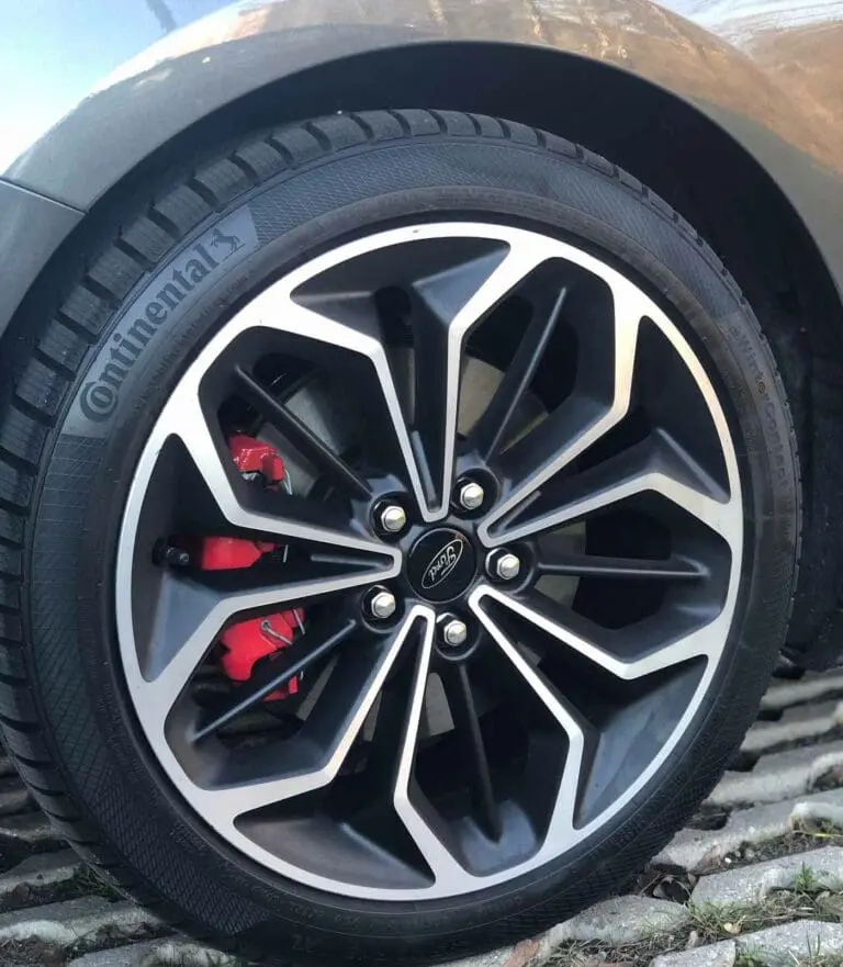 Winterband om de auto