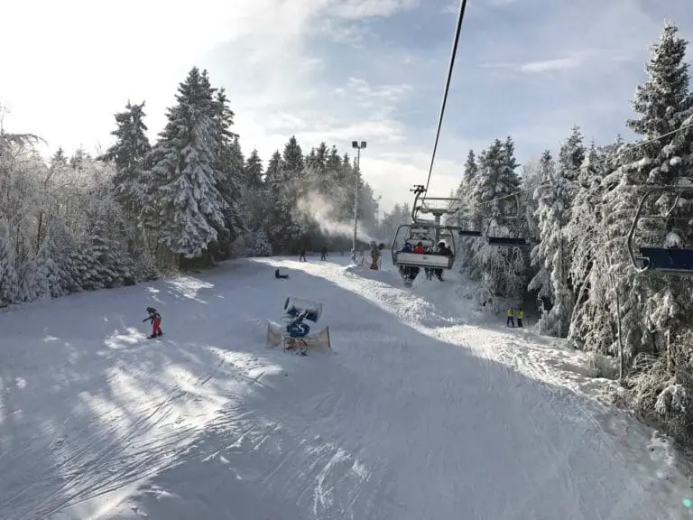 Stoeltjeslift in skigebied Winterberg: skigebieden op minder dan 900 km vanaf Utrecht