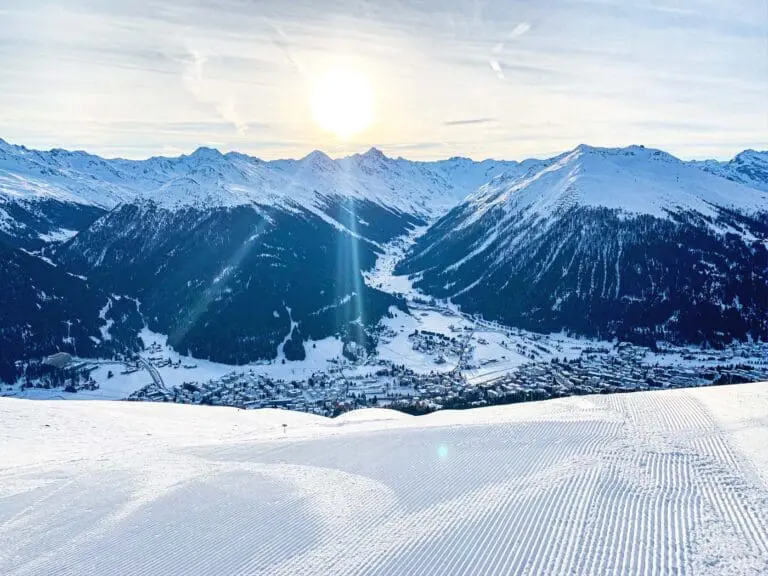 Wintersport in Zwitserland uitzicht in Davos