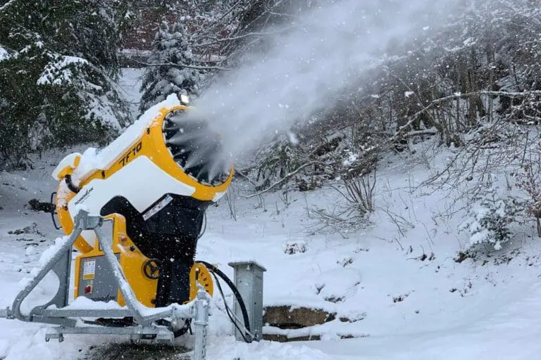 Sneeuwkanon staat aan