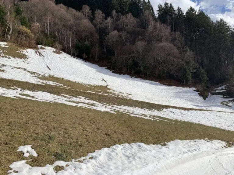 Weinig sneeuw op piste