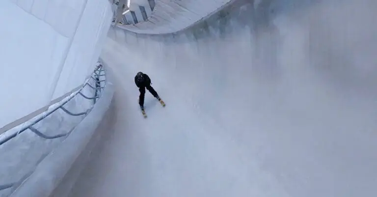 Skiën in bobsleebaan