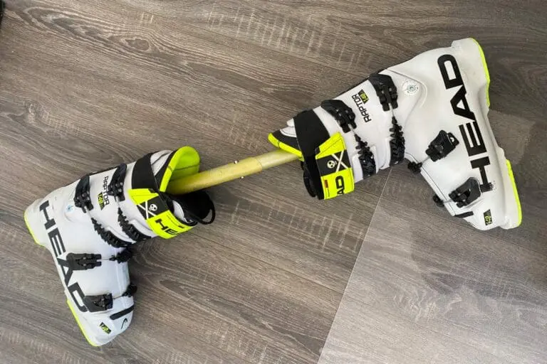 Gewichten van skischoenen