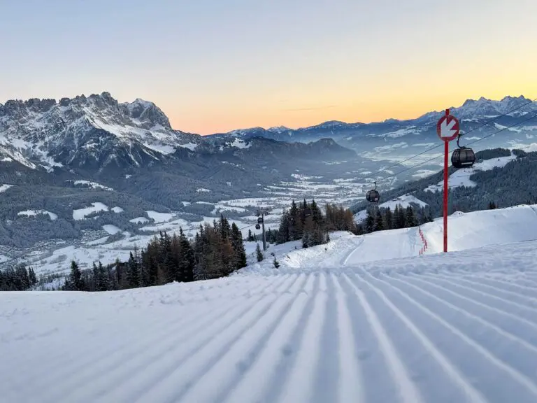 Piste Ellmau bij zonsopkomst