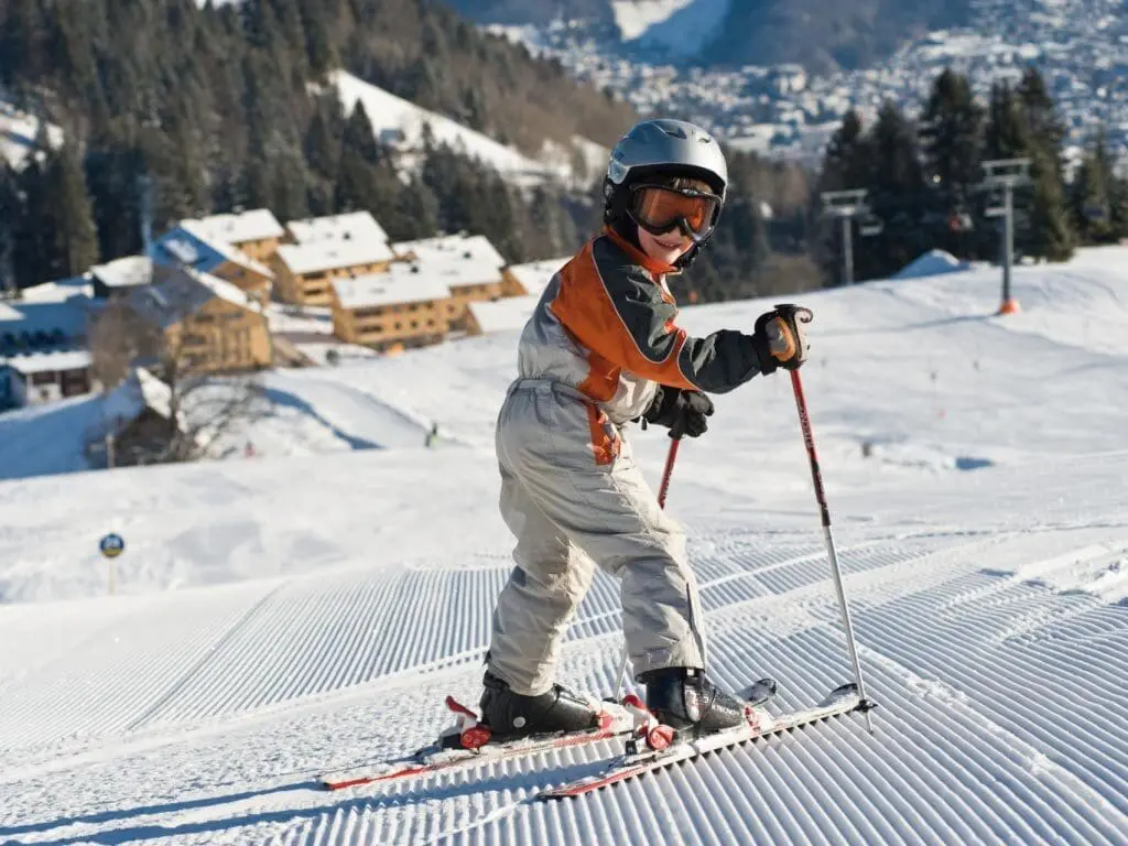 Kind op piste