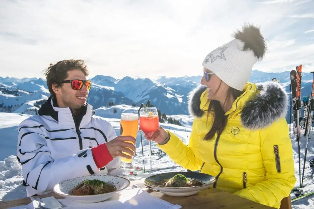 Lunchen in berghut in Kitzbühel