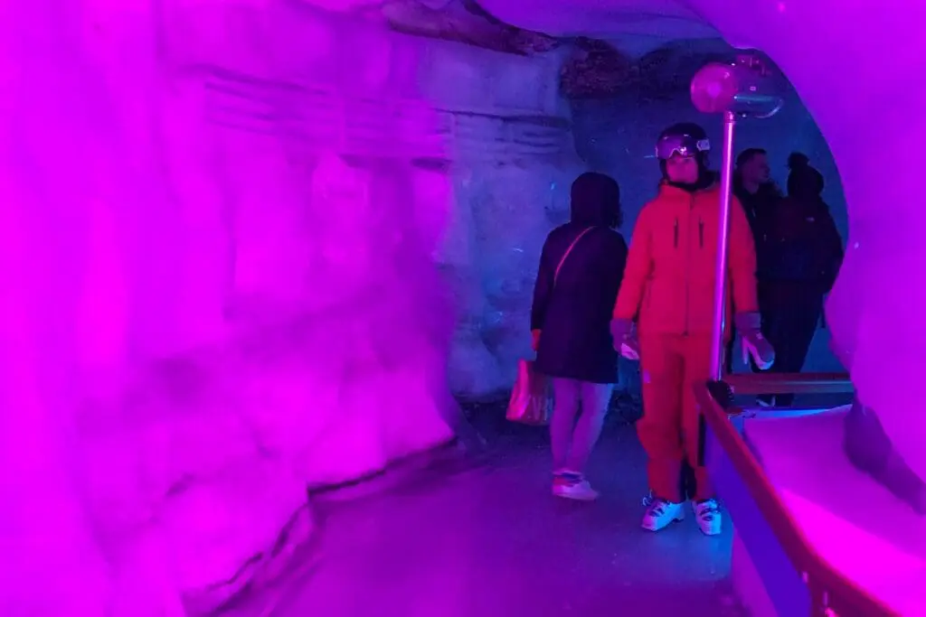 IJsgrot Titlis gletsjer Engelberg