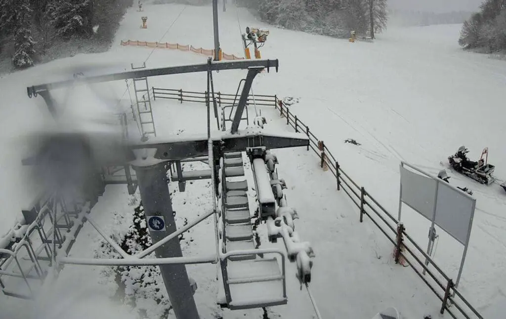 Winterberg lift en sneeuwscooter