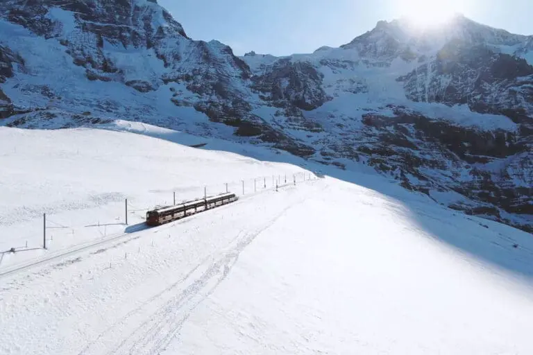 Trein op wintersport voorjaarsvakantie 2021