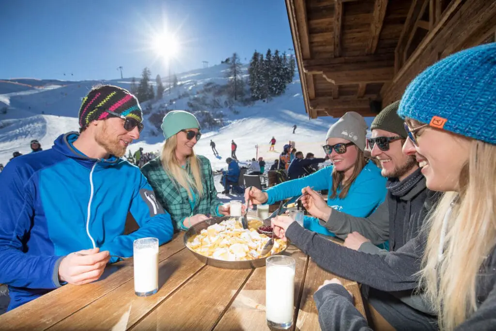 Kaiserschmarrn eten in Ski Juwel Alpbachtal Wildschönau