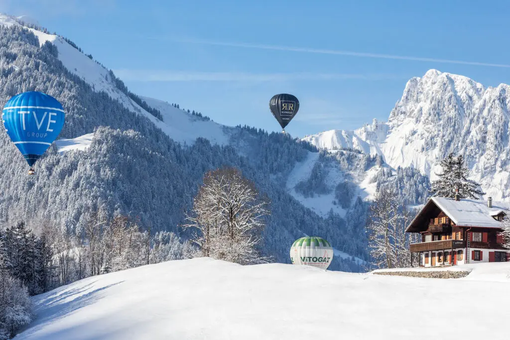 Heteluchtballonnen in Château d'Oex in Pays-d'Enhaut