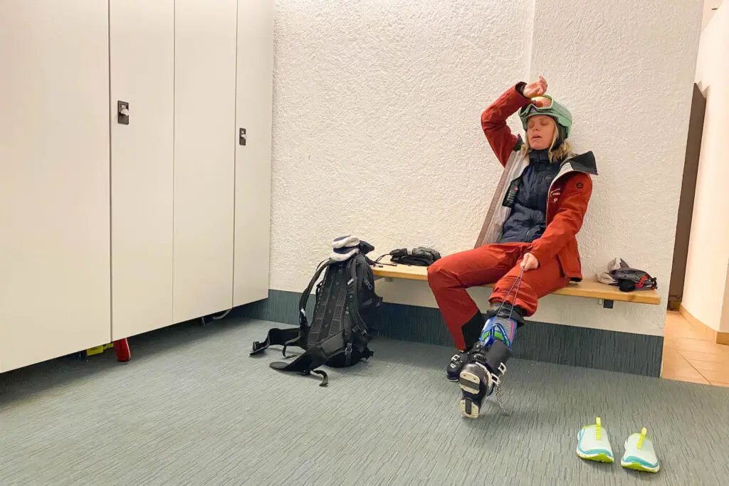 Skischoenen pijn en warm skihok