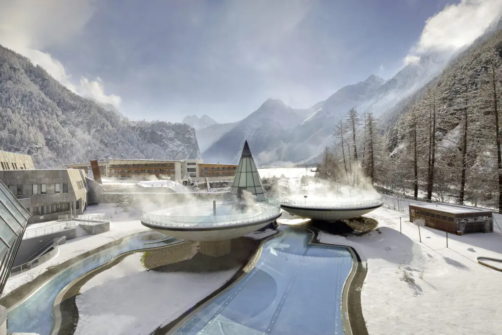 Hotel AQUA DOME