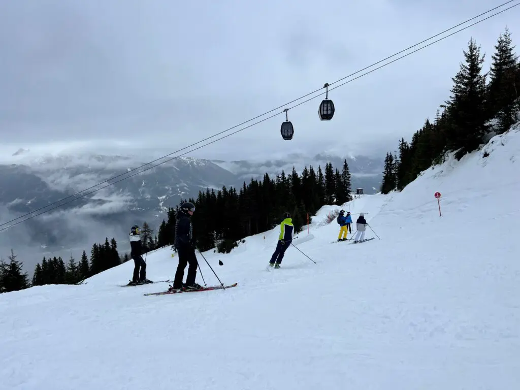 Skiën in de regen in Schladming