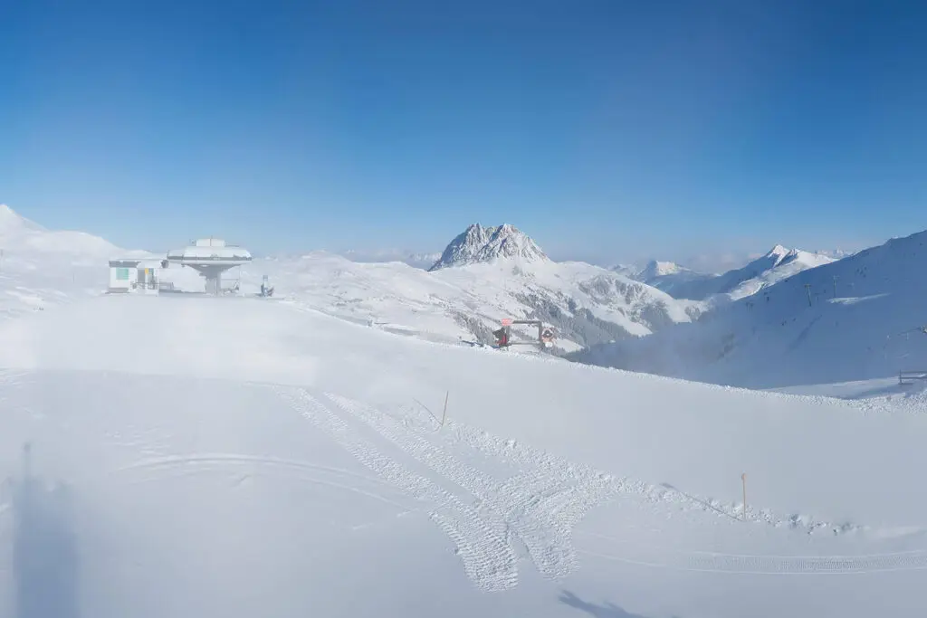 Verse sneeuw in de Wildkogel Arena