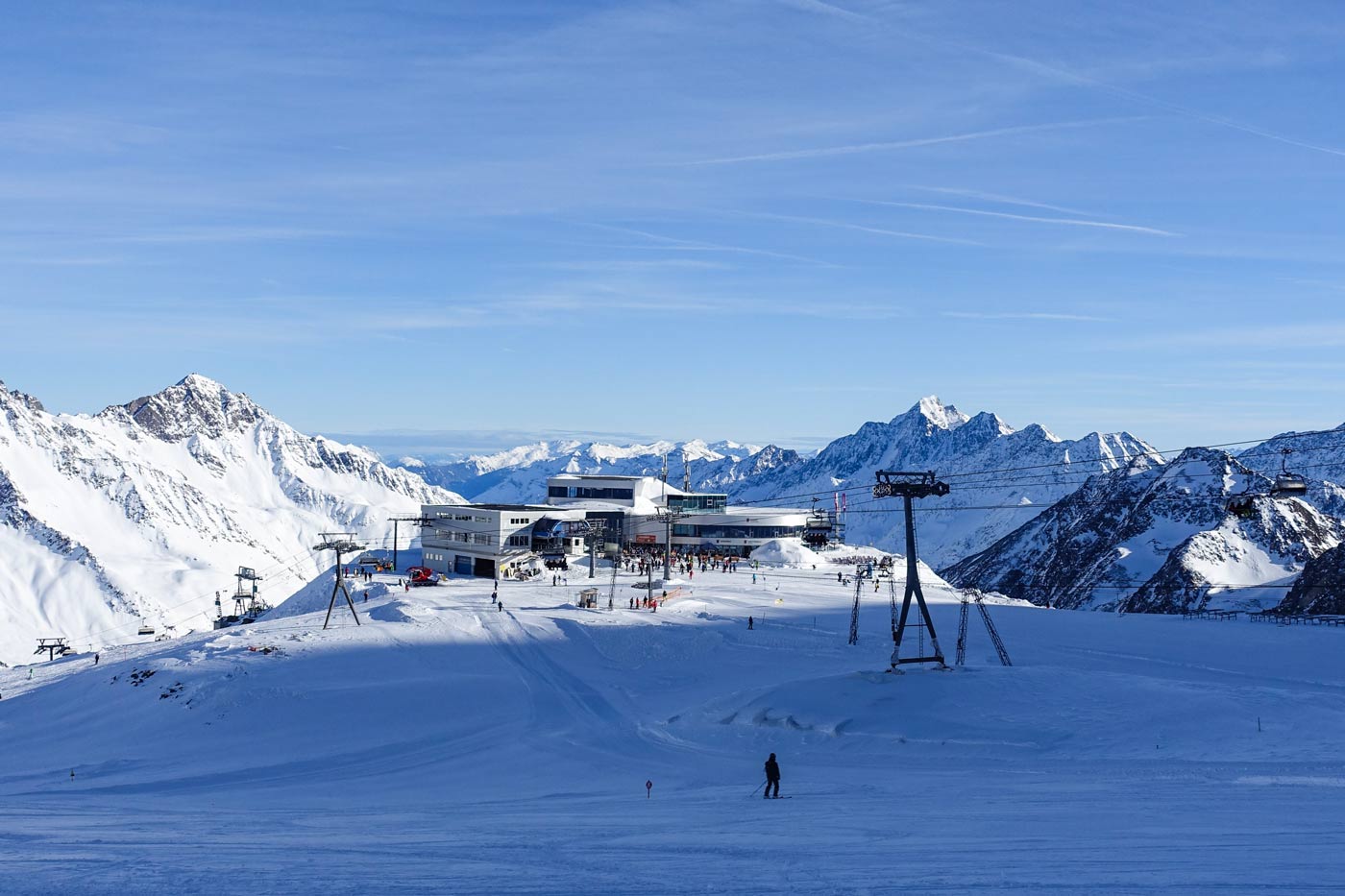 Coronamaatregelen Stubaier Gletscher. Gletsjers in Oostenrijk
