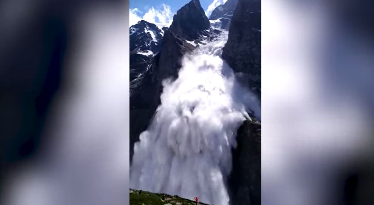 Lawine op de Eigergletscher