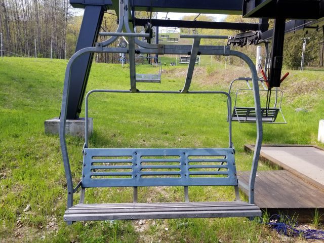 3-persoons stoeltjeslift te koop