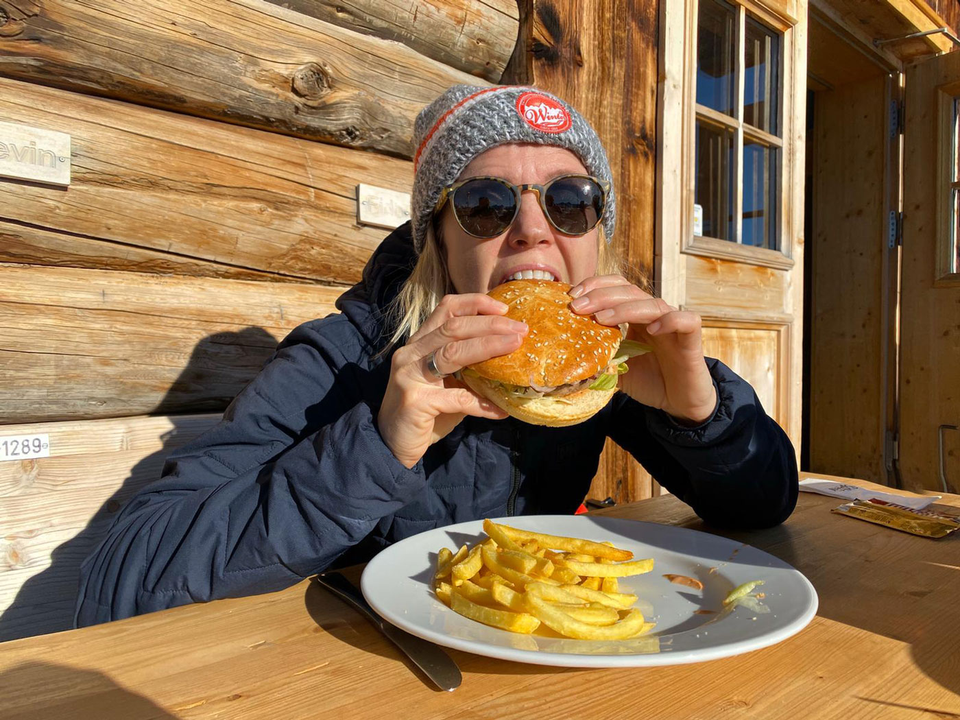 Hamburger Davos Klosters berghut