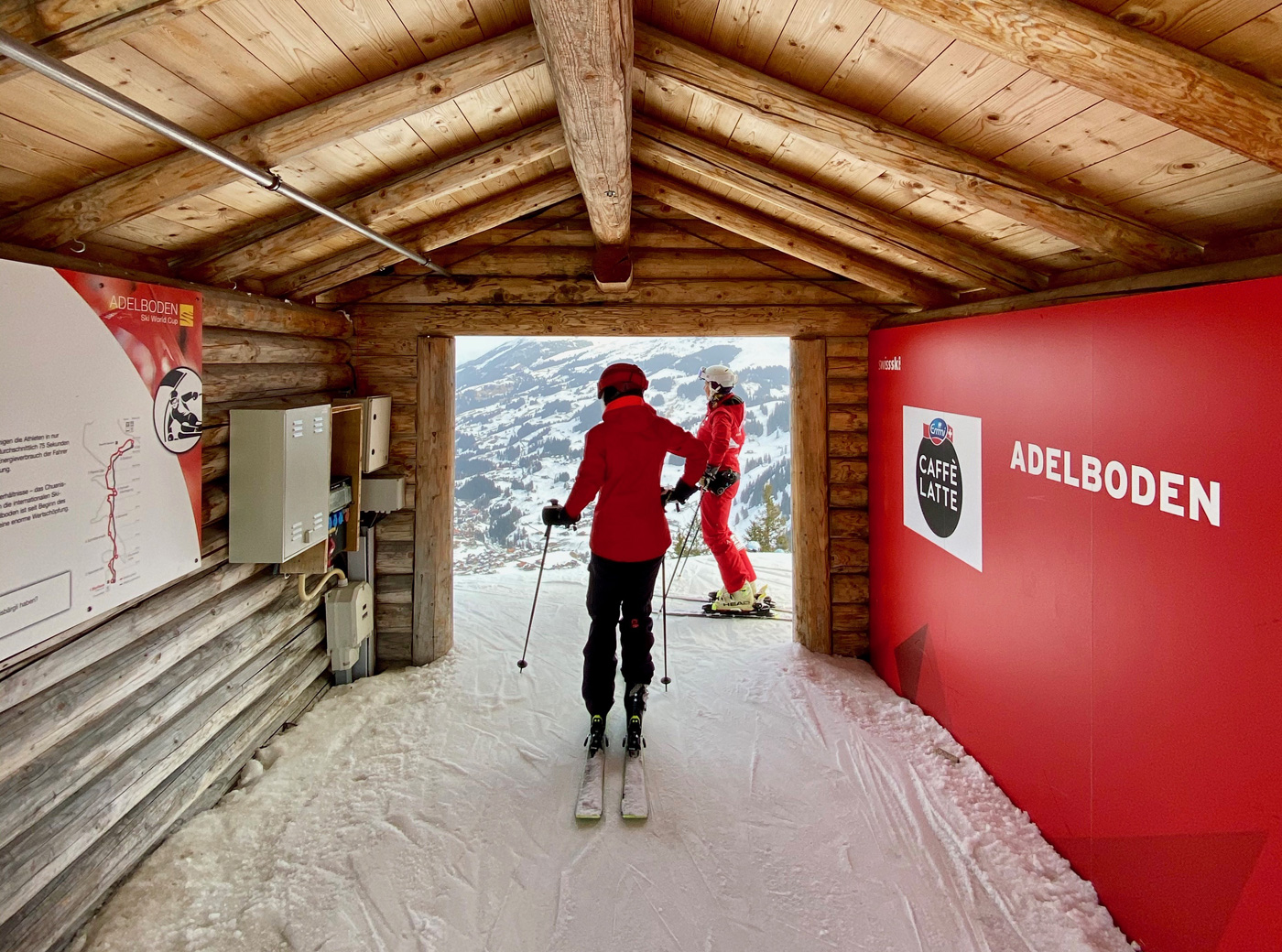 Starthuisje bij de World Cup piste in Adelboden