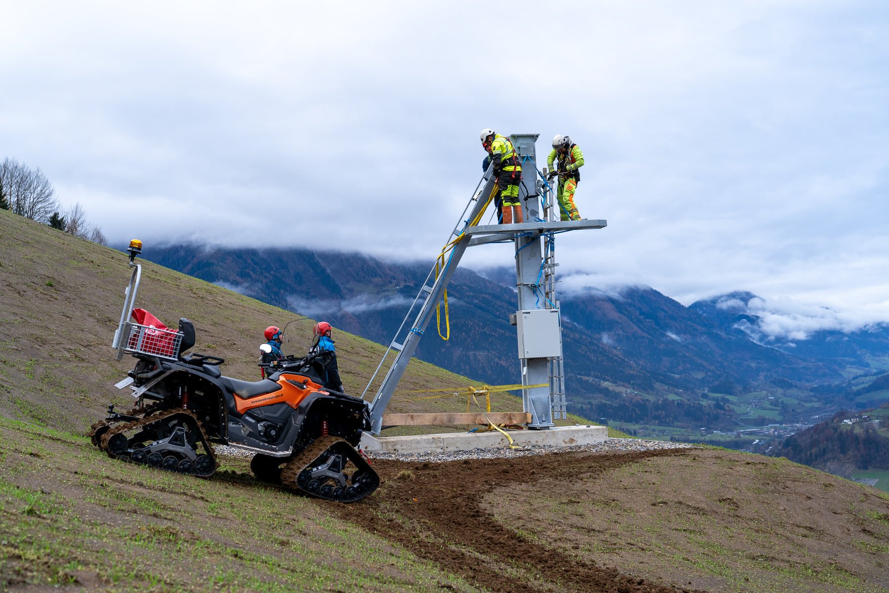 Hahnbaum sleeplift St Johann Tirol