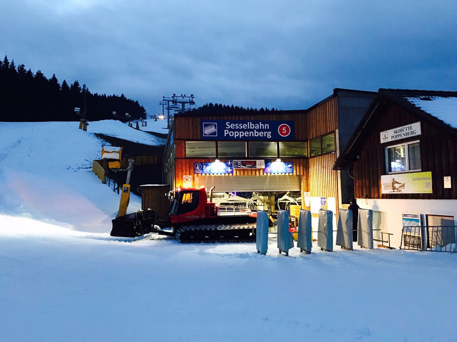 2b753127-9f71-4059-b572-d8e8545e3213