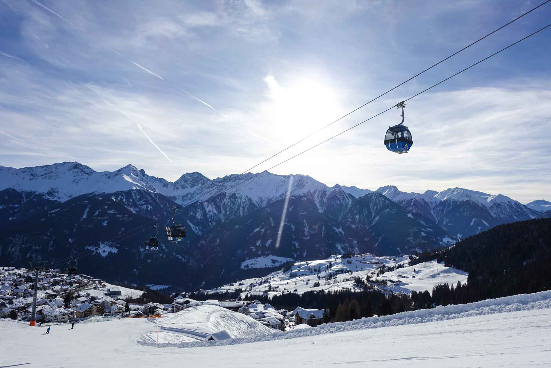 Uitzicht op Fiss vanaf de pistes in Serfaus-Fiss-Ladis