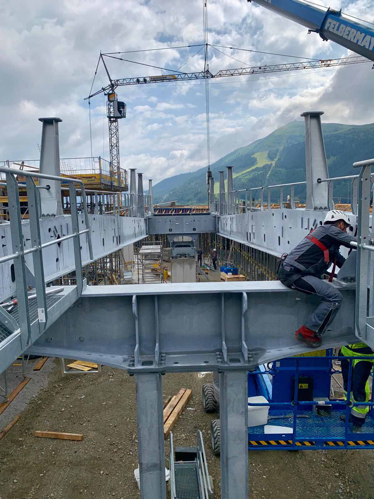 Bouwconstructie Zwölferkogelbahn Hinterglemm