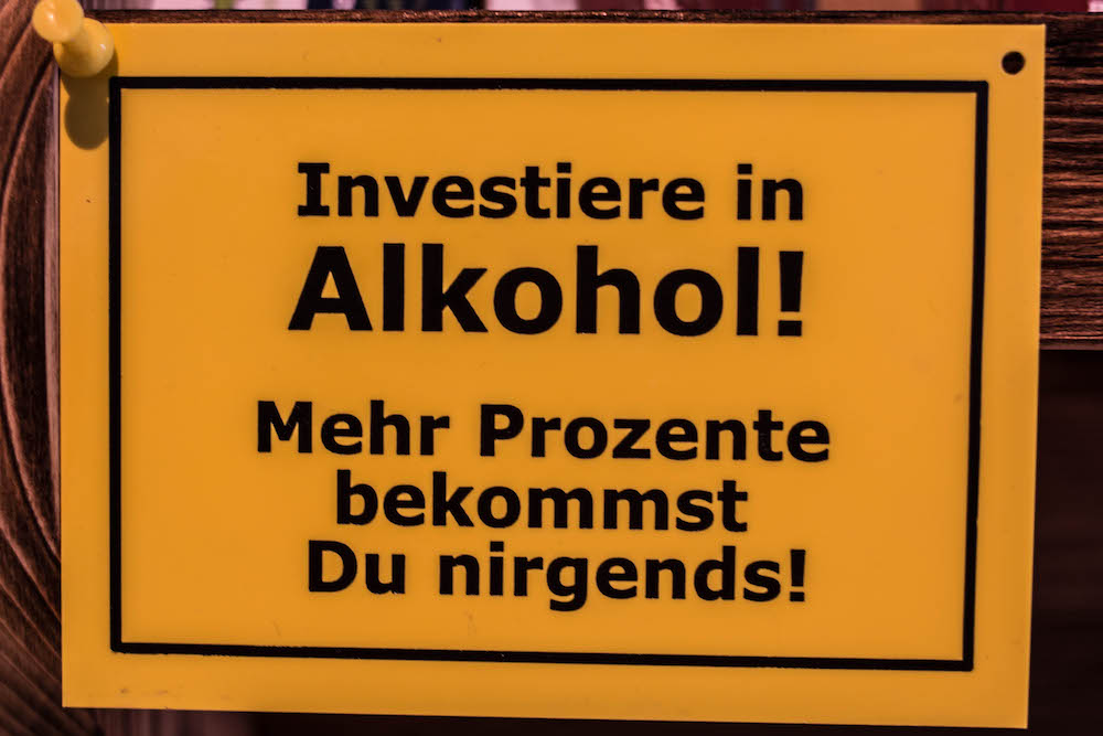 Bordje bij Bergladen