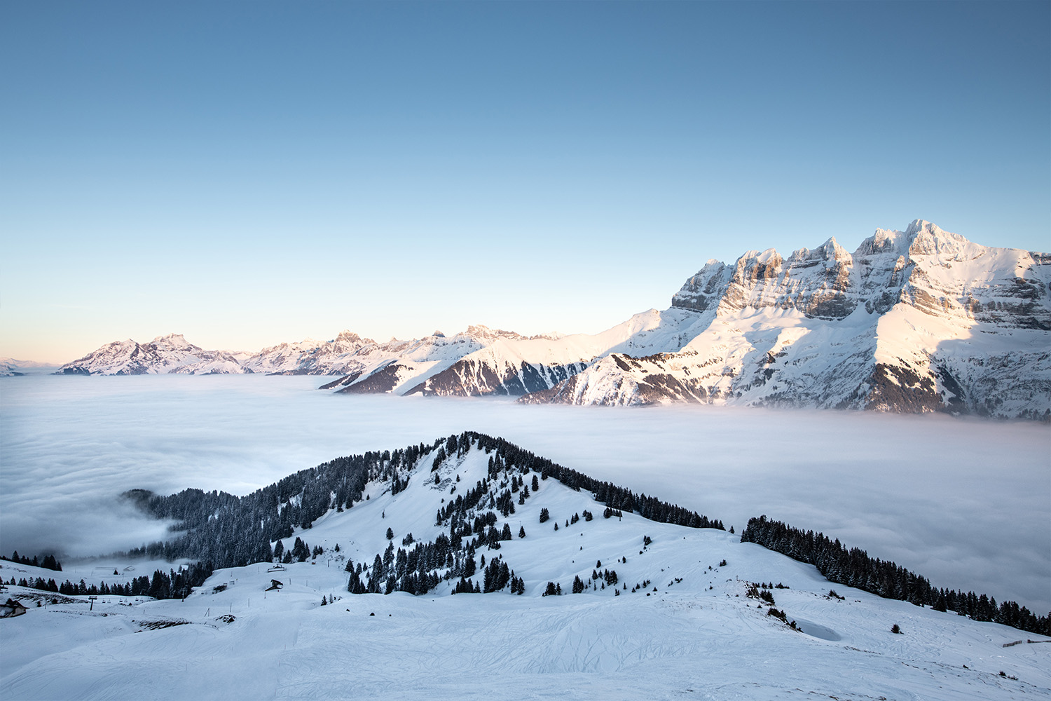 Het uitzicht in Région Dents du Midi