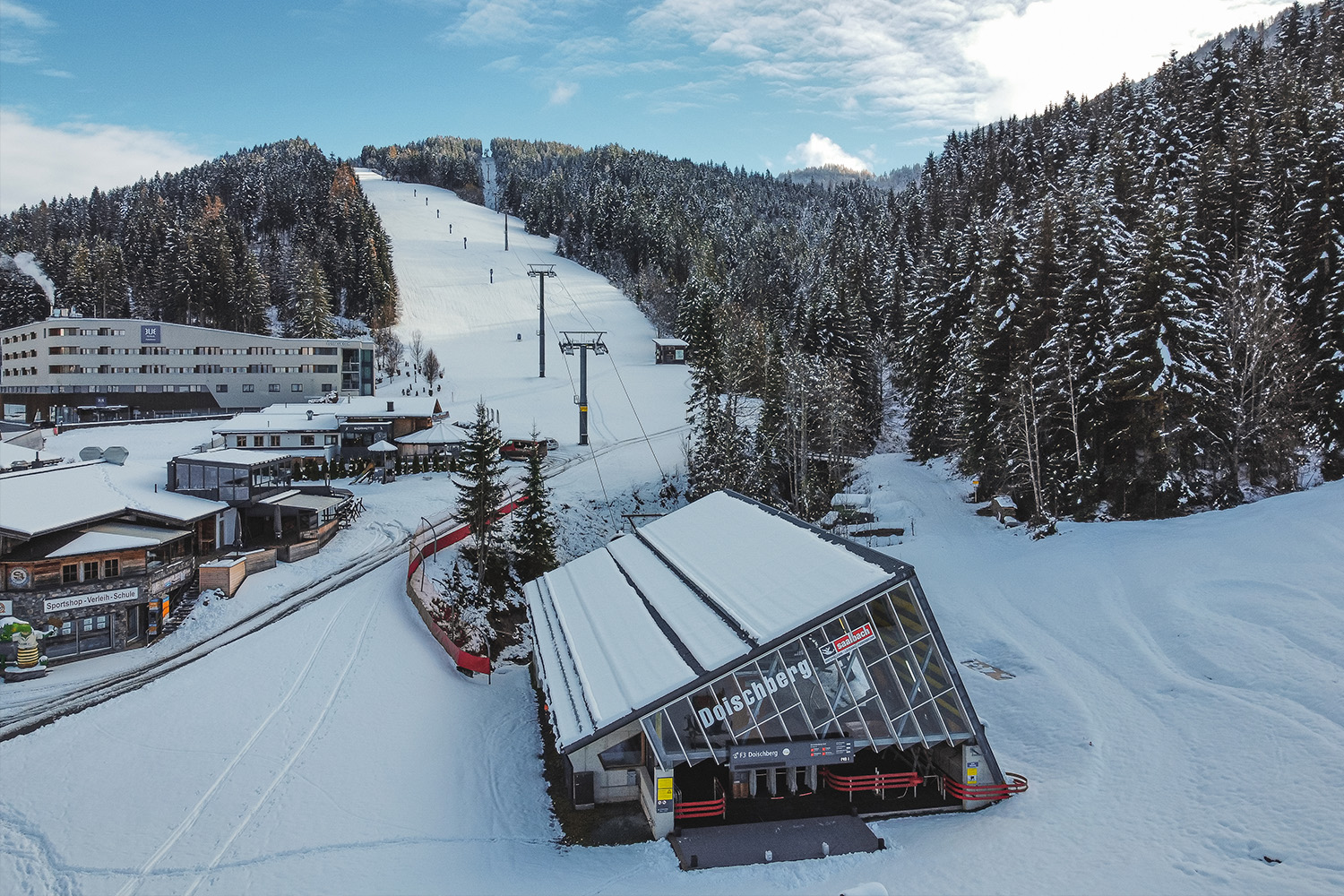 Drone beelden uit Saalbach Hinterglemm